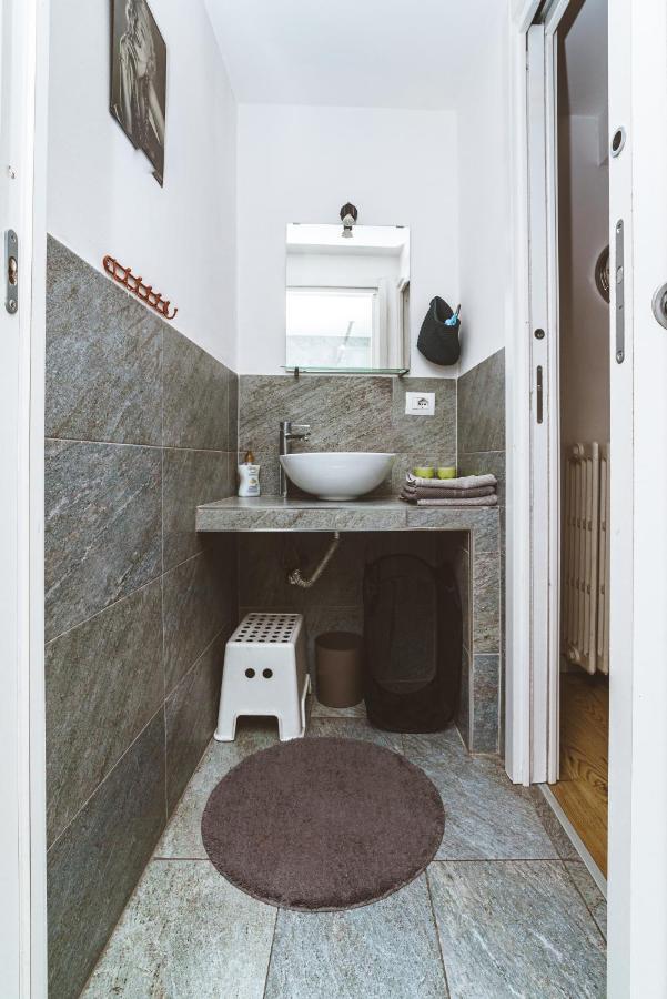 Stagabin Little Loft Near Porta Susa Station And Subway Torino Dış mekan fotoğraf