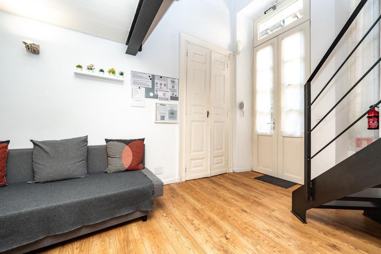 Stagabin Little Loft Near Porta Susa Station And Subway Torino Dış mekan fotoğraf